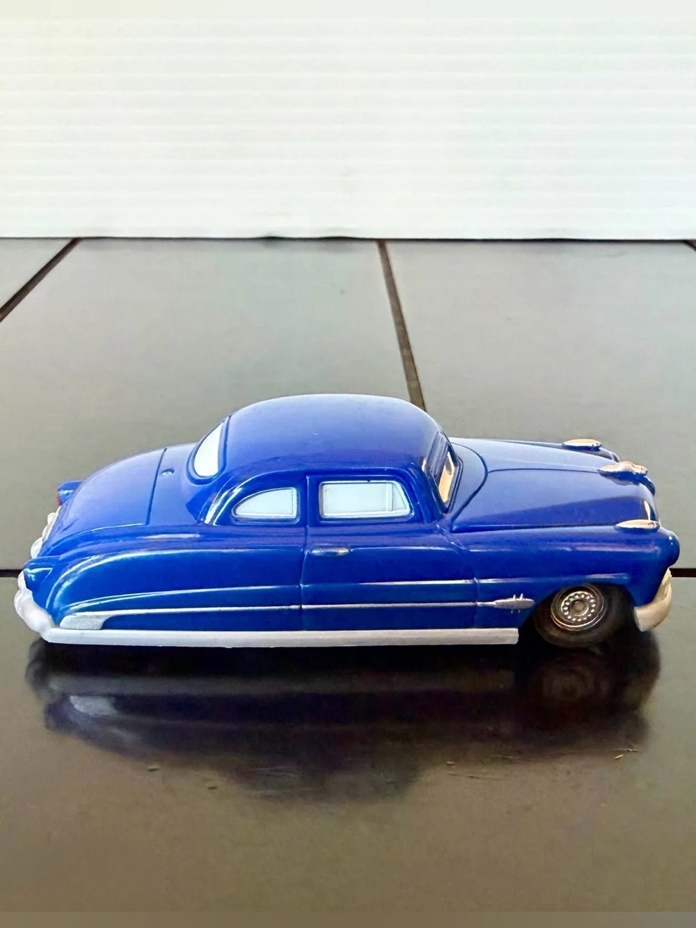 Disney Pixar Cars Doc Hudson plastic 1:55 scale
